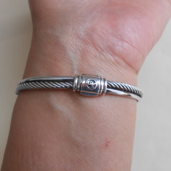 David Yurman Sterling Silver Petite X Diamond Crossover Bracelet EUC - Picture 9 of 14